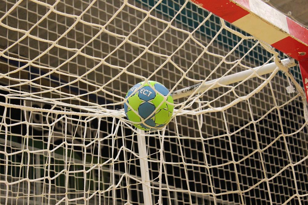 handball player